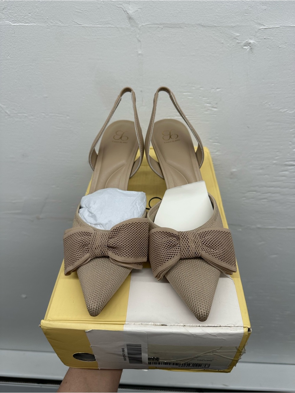 Cosy island heel with bow
